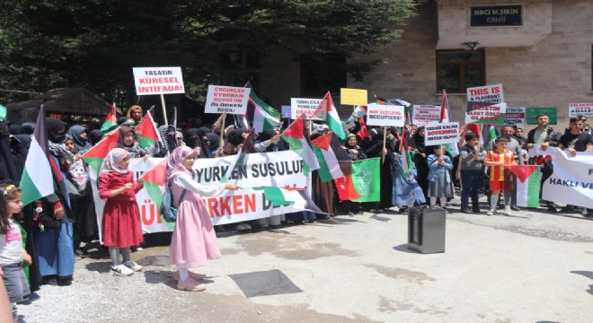  Bitlis'te vatandaşlar Filistin için yürüdü